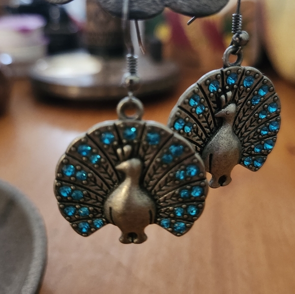 Vintage Teal Rhinestone Peacock Pierced Earrings - Picture 4 of 4